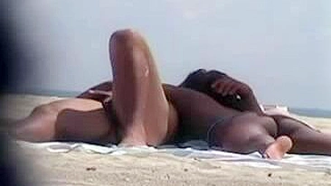 Naked Amateur Couple Filmed by Spy Camera at Beach