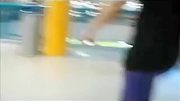 Sexy Butt Caught In Candid Voyeur Camera At The Mall, Filmed In Yoga Pants