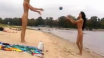 Sexy Amateurs, Nude Russian Beauties, Beach Nudism