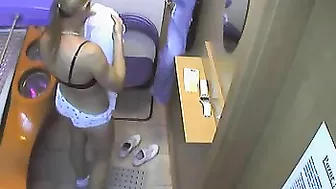 Hot Solarium Nudo Video - Universal!