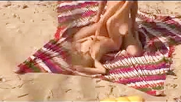 Spiaggia XXX Video coppia Caught Having Sex Voyeur fotocamera