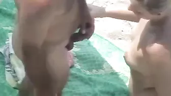 Playa mamada Video esposa mamando polla buena espiada Voyeur Cam