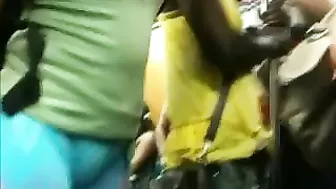 Find Bodacious Hot Video, Dude With Finesse Robot!