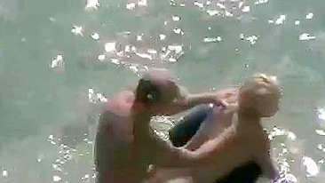 French Beach Sex Video Couple Caught Fucking on Voyeur Camera