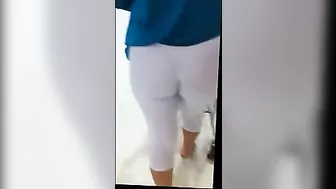 Milf in Tight White Leggings Spied on Candid Camera in Store