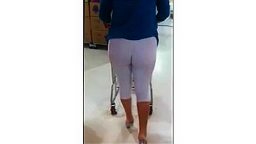 Milf in Tight White Leggings Spied on Candid Camera in Store