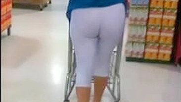 Milf in Tight White Leggings Spied on Candid Camera in Store