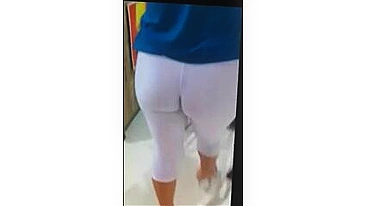 Milf in Tight White Leggings Spied on Candid Camera in Store