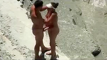 Naaktstrand Sex Video paar gevangen seks op Voyeur Cam