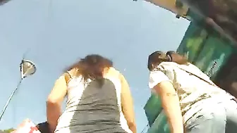 Babe Upskirt Video Hot Girl In Tight Jeans Shorts Ass