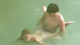 Secreto Sexo Voyeur Playa Pareja video filmado Follando en el agua