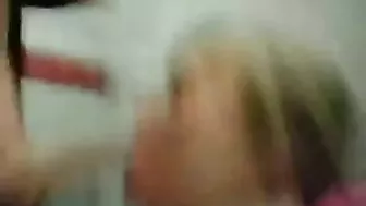 Secreto Video porno en inodoro novia alemana chupa novio