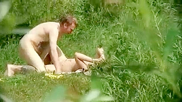 Intimate Hot Couple Secretly Filmed Having Fun Outdoor Park Romp