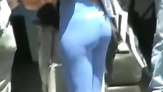 Sexy, Butt-Owned Girl In Tight Pants, Voyeur Cam-Shot To Perfection