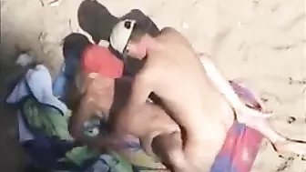 Beach Sex Video Amateur Frau gefickt und gefilmt Voyeur