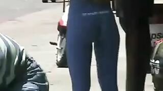 Filmed Girl With Hot Ass In Tight Pants On Voyeur Cam