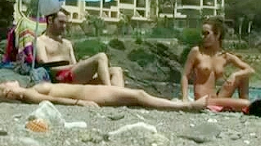 Nude Beach Voyeur's Perfect View Of Mature Co**T