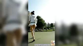 Sizzling-Hot Girls With Stunning Ass Voyeur