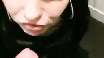 Duitse Voyeur cabine Sex Video in openbare supermarkt