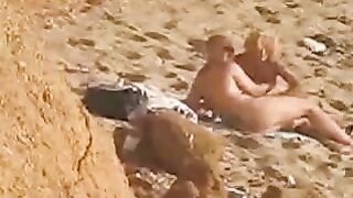 Sexo en el playa porno Video