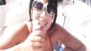 Hot Amateur Chick Blows Guy On A Boat