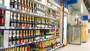 Dark-Haired Babe's Upskirt Video In Public Supermarket