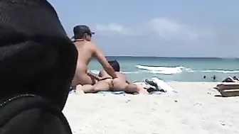 Scrumptious Hot Milf With Gargantuan Tits Gets Nude Ass Massaged At Beach