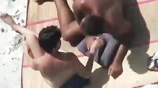 Married Couple Caught on Voyeur Camera Fucking at Beach