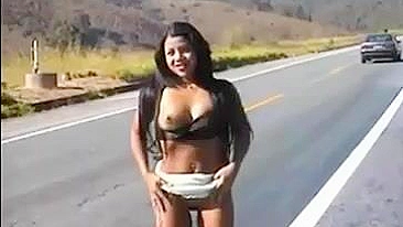 Hot Girl Flashing Sexy Body On The Public Road Video