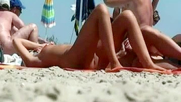 Amo il video della spiaggia Topless