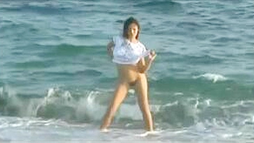 Amazing Naked Girl Filmed By Voyeur Camera, Her Topless Scene By Far!