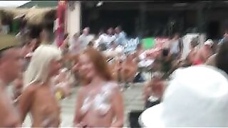 Nude Beach Girls on Voyeur Kamera gefilmt Doing Topless