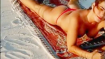 Topless Sensual Video With Curvaceous Plage Et Ass