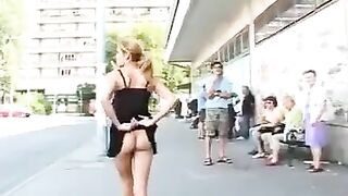 Voyeuristic Nude Hottie In Street Tape Is Artfully Captured On Video