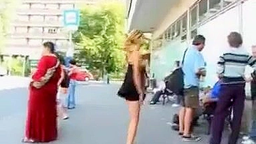 Voyeuristic Nude Hottie In Street Tape Is Artfully Captured On Video