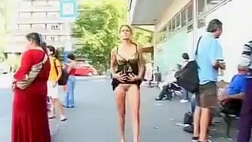 Voyeuristic Nude Hottie In Street Tape Is Artfully Captured On Video