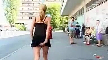 Voyeuristic Nude Hottie In Street Tape Is Artfully Captured On Video