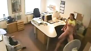 Secretary Fucked By Boss And Taped On Secret Camera