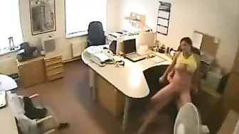 Secretary Fucked By Boss And Taped On Secret Camera