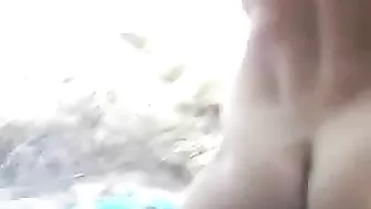 Hot Voyeur Amateur Fucking In Steamy Beach Video