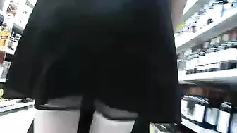 Blanco Medias Upskirt video en el Supermercado Pública