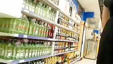 Blanco Medias Upskirt video en el Supermercado Pública