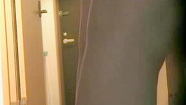Hot Jap Lady Flashes For Delivery Guy On Voyeur Cam, Oh My!