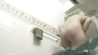 Sis' Shower Goes Viral, Bro Gets a Load Off Watching Her Every Day on Spy Cam!
