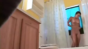 Caught Shaving Her Pussy! Bro's Sneaky Shower Stash Unearths Sis' Sexy Secrets!