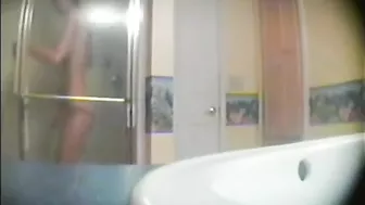 Spying ~ I'm gonna jerk off to that slut's naked body while she takes a bath!