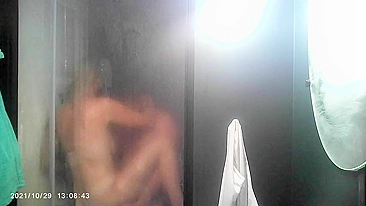 Sneaky Cam Caught Mom & Dad Fuckin Raw, Horny Milf Sucks Dick, Takes It Up The Ass