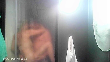 Sneaky Cam Caught Mom & Dad Fuckin Raw, Horny Milf Sucks Dick, Takes It Up The Ass