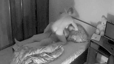 Covert Cam Caught Mommy & Daddy Boning, Nympho Milf Chokes On Dick