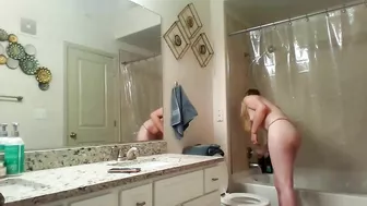 Sister Caught Masturbate With A Held Shower Head In The Bathroom!